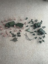 Toy Army Set, Soldier & Vehicle Set 40 soldiers, 3 Vehicles, 2 Aeroplanes (set1)