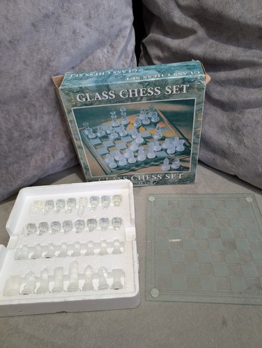 Glass chess set complete - set,