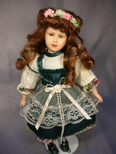 Porcelain doll - (214), 13"(33cm)