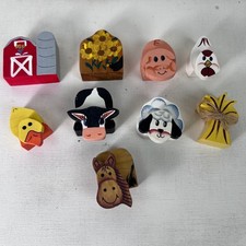 Vintage Wooden Farm Animal Blocks Barn Cow Pig Chicken Sitters Kitchy Trinkets