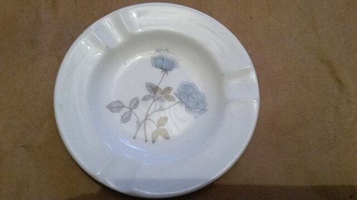 Wedgewood ice rose ashtray - rose,