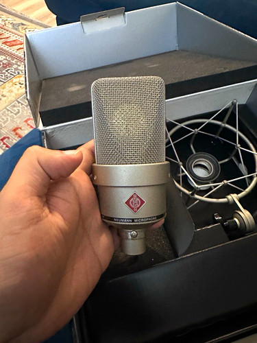 Neumann tlm 103 - 103, studio