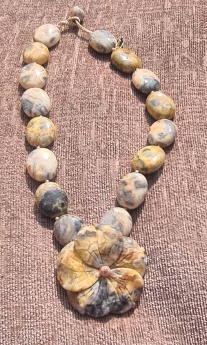 Lola rose gem stone - gem,