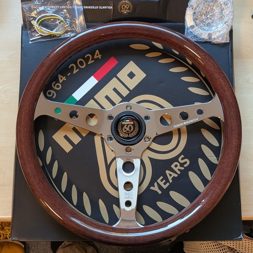 Momo 60th anniversary edition - momo,