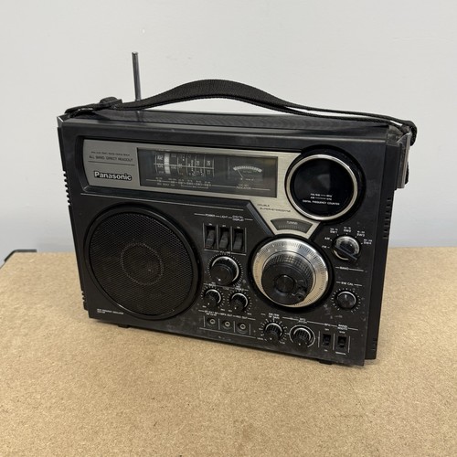 Panasonic 2600 portable - rf-2600,