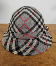 Burberry's London 100% Wool
