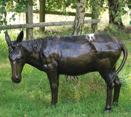Donkey garden ornament - , /