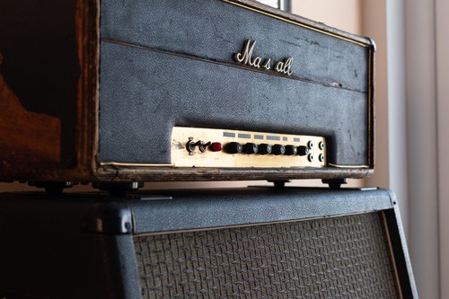 Marshall super bass - marshall, head