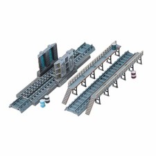 N Gauge Locomotive Coach Train