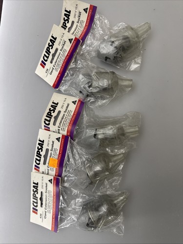 Lot clipsal 438 - of,
