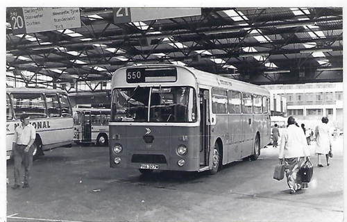 Bus photo pha327m midland red - pha327m,