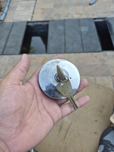 Classic mini petrol cap - mini,