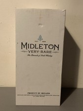 Middleton Very Rare Irish Whiskey Beautiful Wooden Box (Empty) W/Certificate