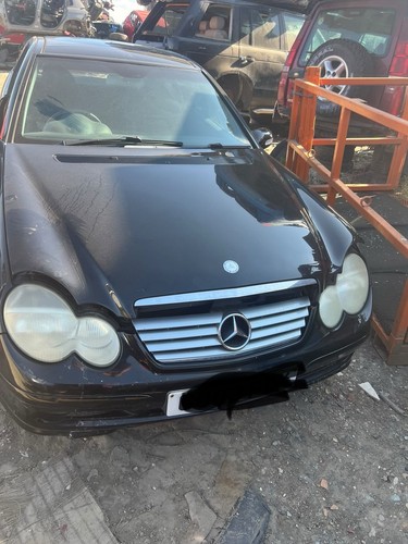 2004 mercedes c180 petrol - mercedes,