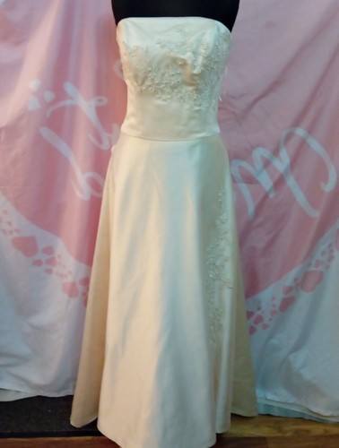 Wedding dress size ivory - dress,