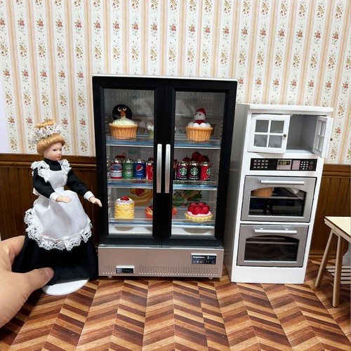 Dolls house miniatures - dolls, 1:12