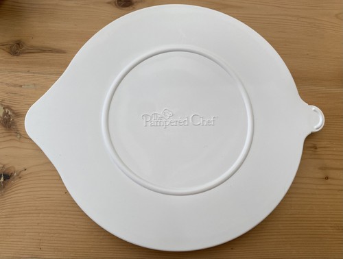 Pampered chef large 2 - chef, 8-1/2"
