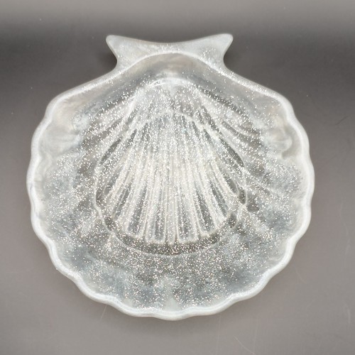 Homemade resin shell shaped - homemade,