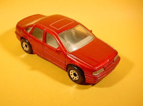 Matchbox red vectra cavalier - red,