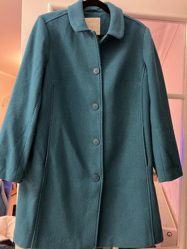 Sea salt wood cabin coat - salt,