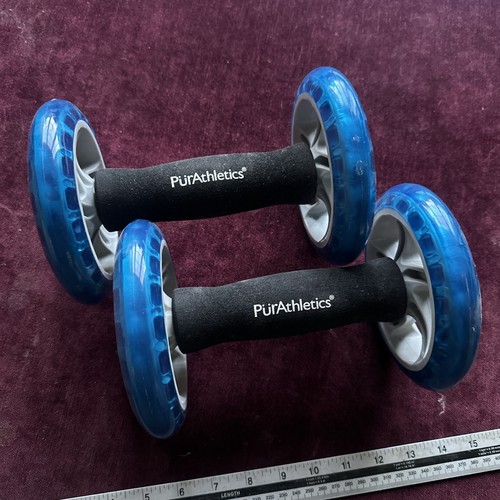 Sliding trainer with - with, wheel