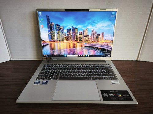 Acer aspire ultra - acer, ai