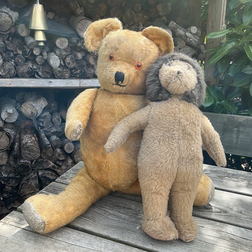 Old vintage straw kapok - old,
