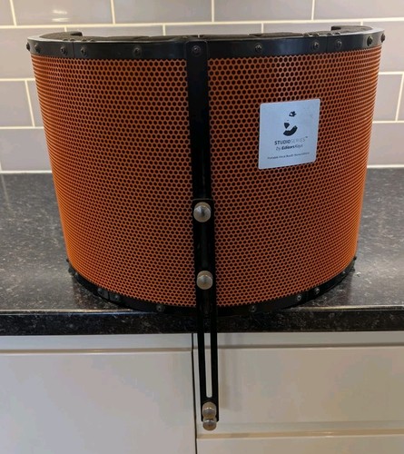 Portalable vocal booth home - ,