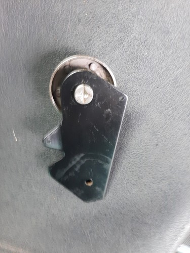 Blade belt tensioner idler - blade,