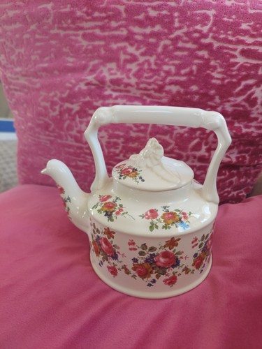 Arthur wood decorative teapot - arthur,