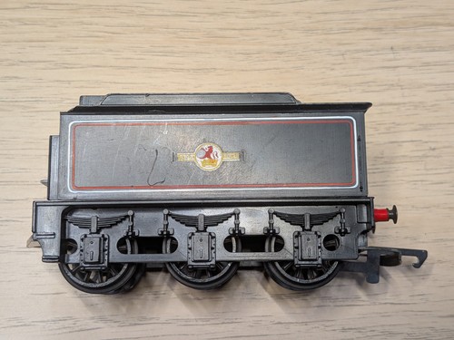 Triang r39 lner b12 black - b12,