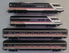 Working Hornby R269 Class 91 91014 DMU Intercity Swallow Livery OO Gauge.