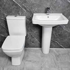 Bathroom Suite Toilet and