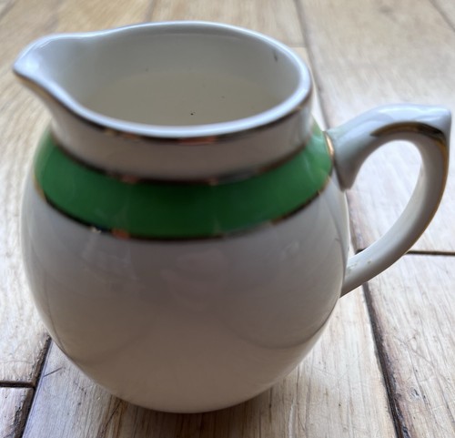 Queens green solian ware - ware, small