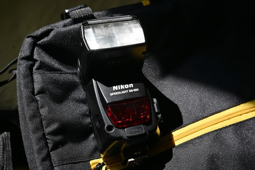 Nikon 800 speedlight flash - nikon,
