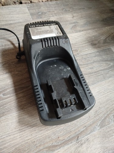 Wickes 18v fast battery - -,