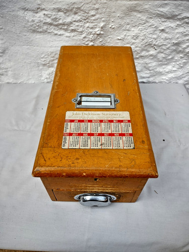Vintage antique wooden - /,