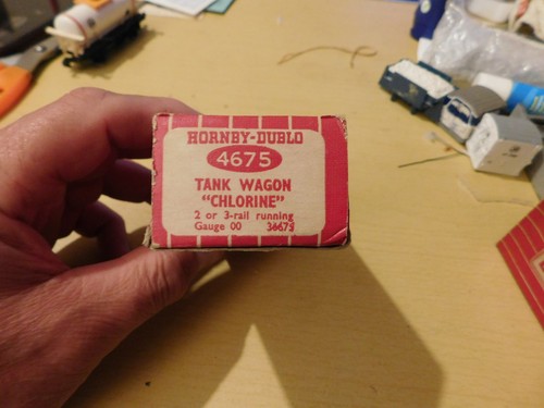 Boxed hornby dublo chlorine - boxed,