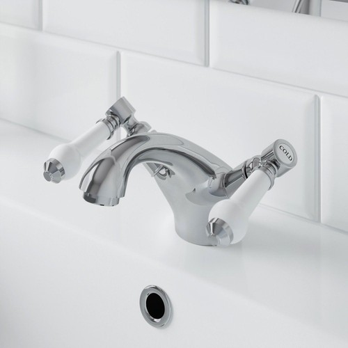 Traditional bathroom chrome - bathroom,