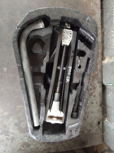 Volkswagen polo jack set - polo,