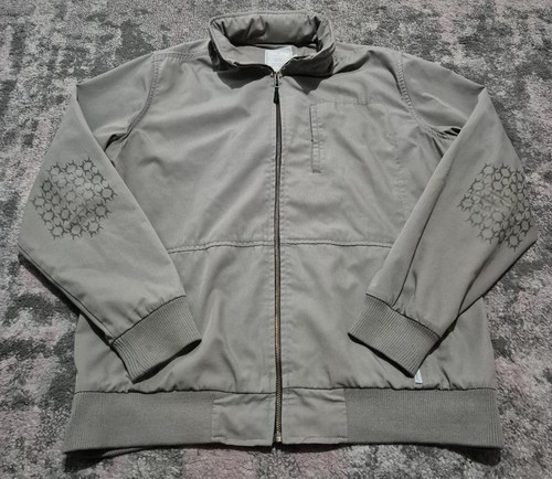 One true saxon bomber jacket - one,