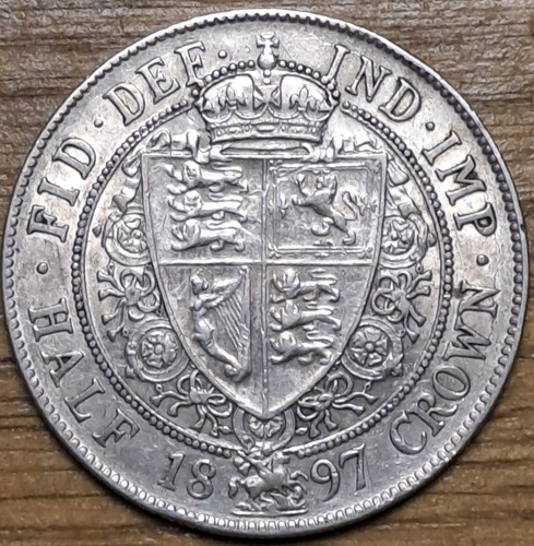 1897 victoria veiled head half - victoria,