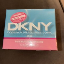 DKNY Be Delicious Pool Party