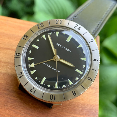 1963 bulova accutron astronaut - bulova,