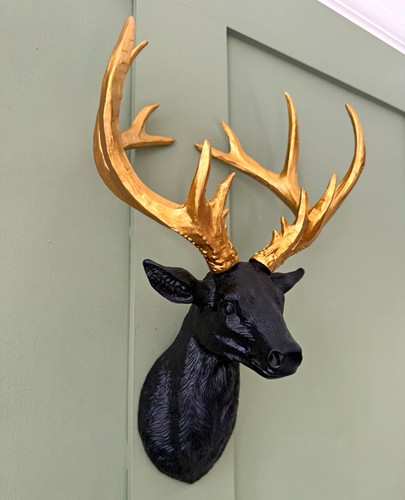 Unusual black resin stag head - black,