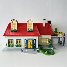 Playmobil 3965 Suburban House- Fully Furnished with Vintage Victorian Playmobil