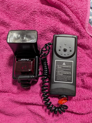 Nikon speedlight flash - sb-24,