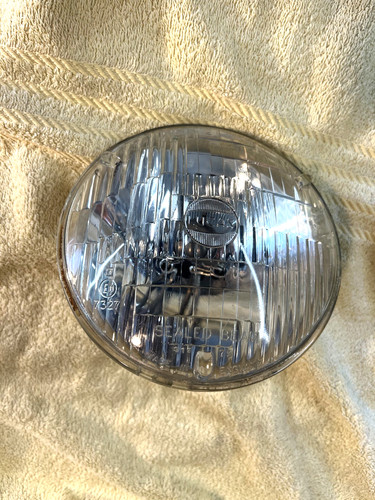 Lucas sealed beam unit - ,