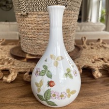 Wedgewood Wild Strawberry