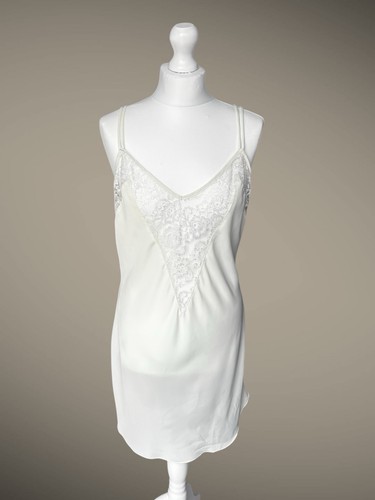 Vintage victoria secret ivory - ,